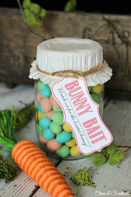 Easter Mason Jars & Free Easter Printable