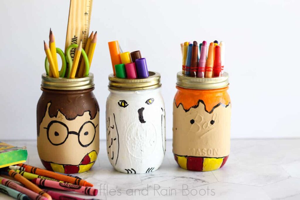 Fun Harry Potter Mason Jar Craft