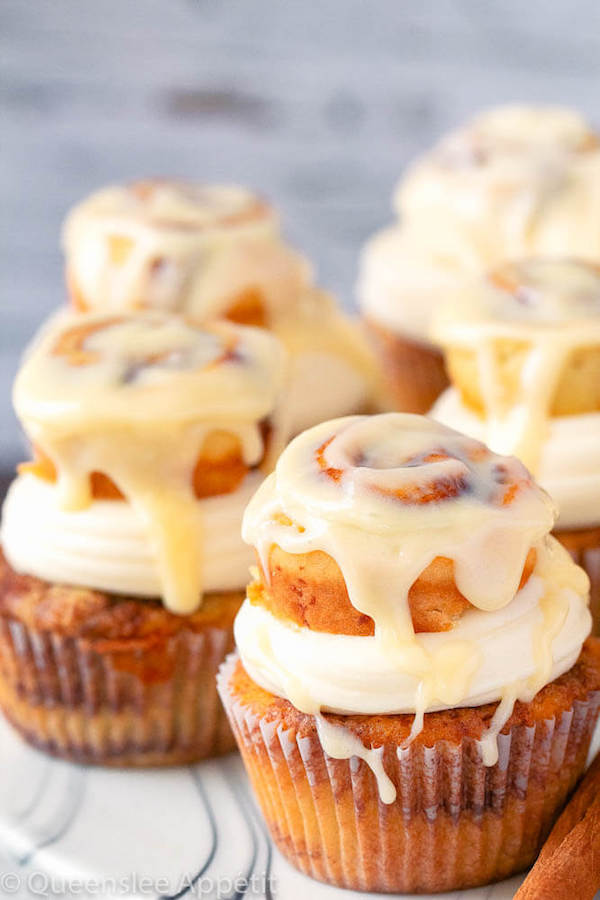 thanksgiving cupcakes cinnamon roll cupcakes