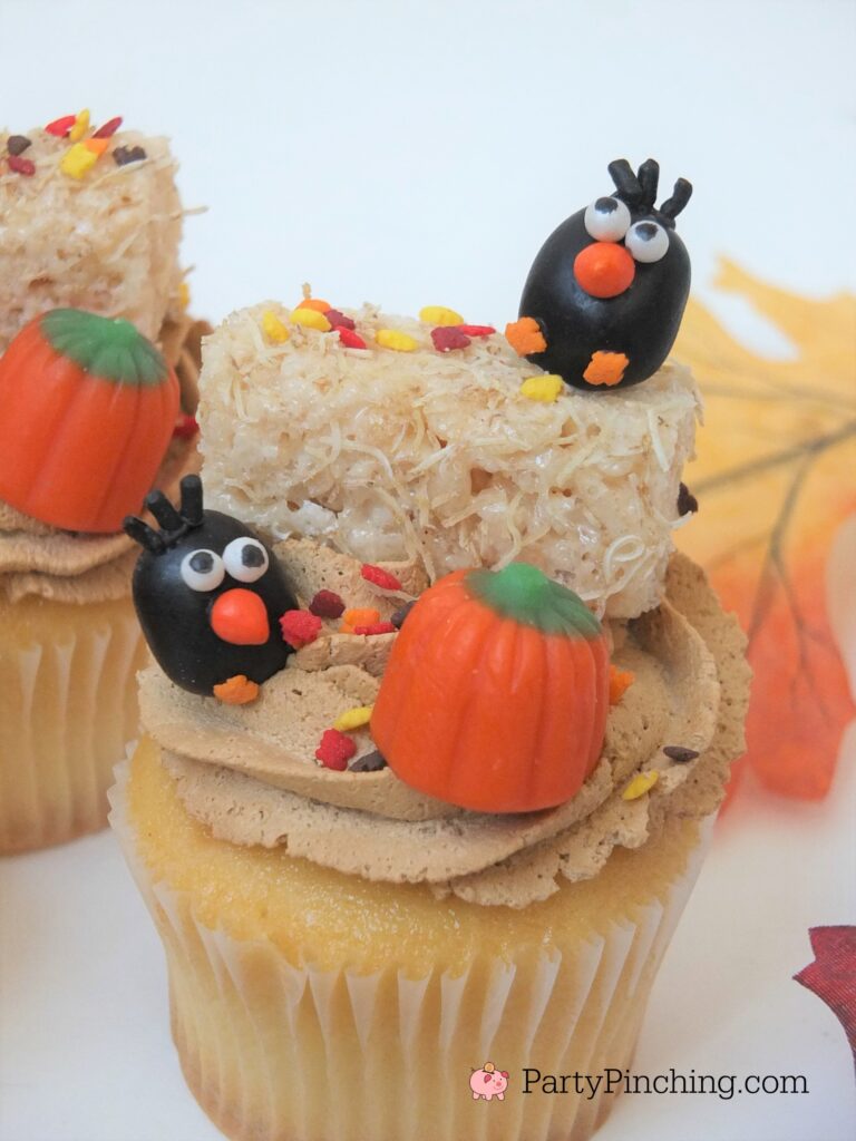 cute autumn crow cupcakes