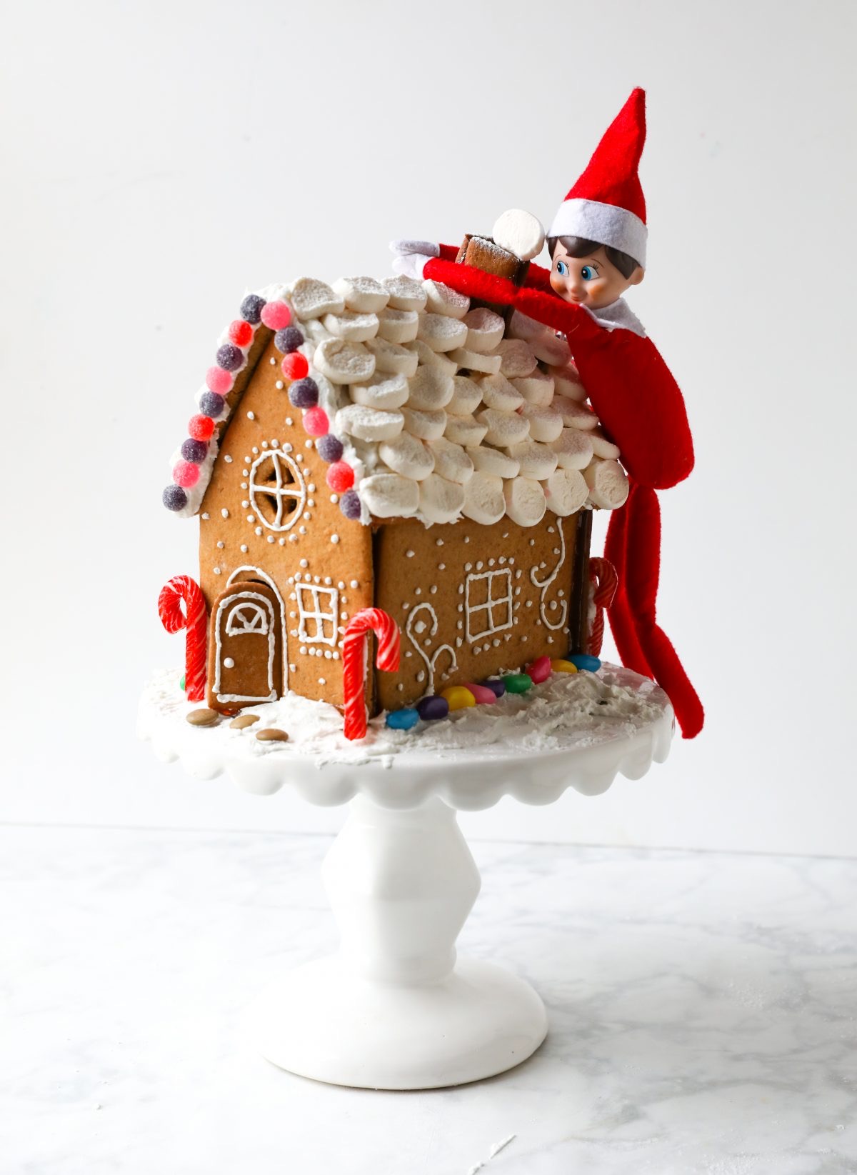 45+ Gingerbread House Designs That Will Sweeten Your Holidays | Pretty ...