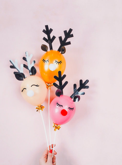 DIY Reindeer Balloons