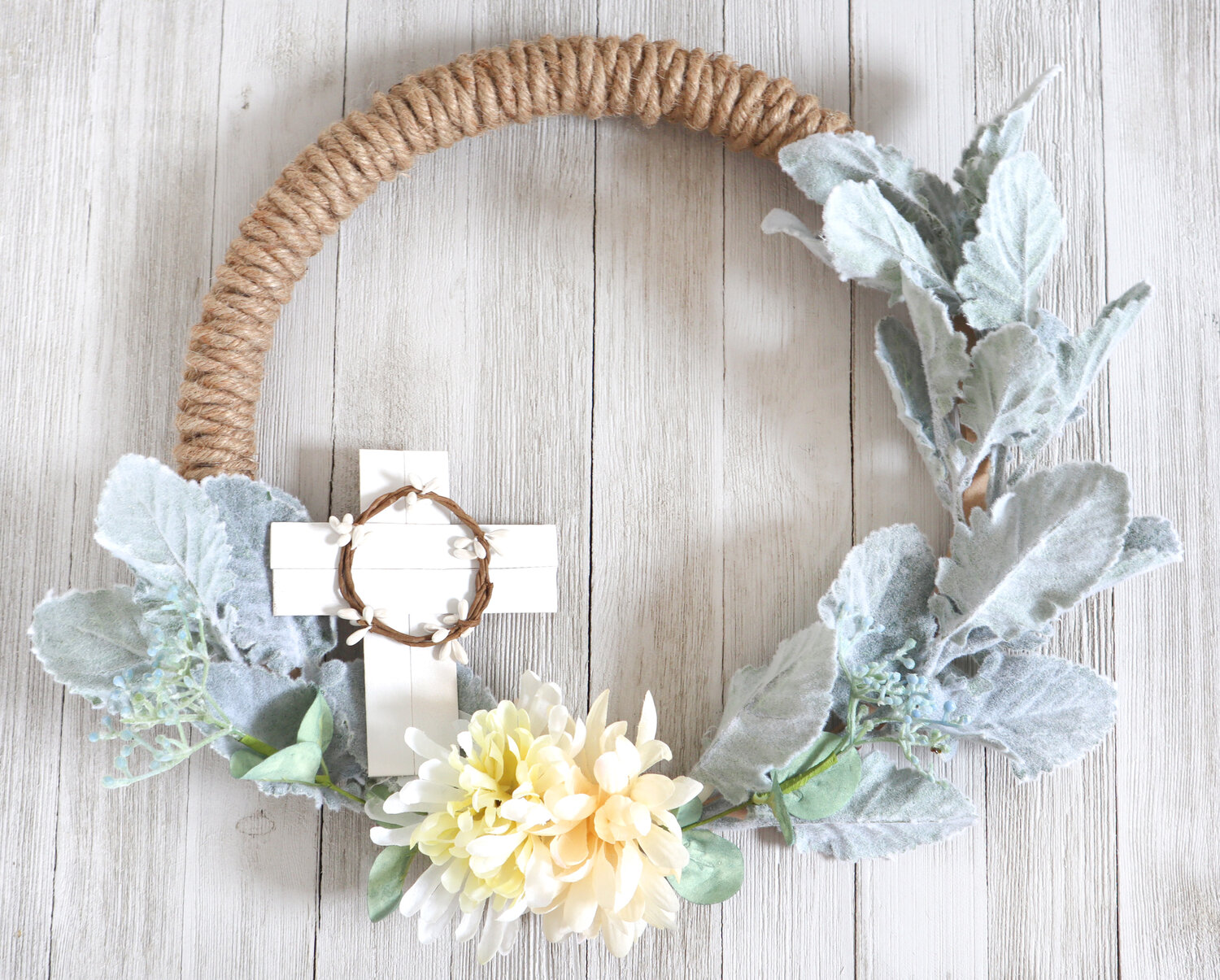 34 DIY Easter Wreath Ideas You Can Make Today | Pretty Sweet Printables