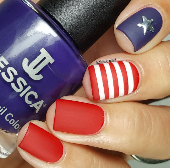 classy fourth of july nails