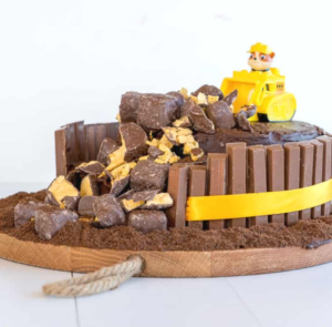 20 Creative Construction Cake Ideas To Celebrate Your Little Builder ...