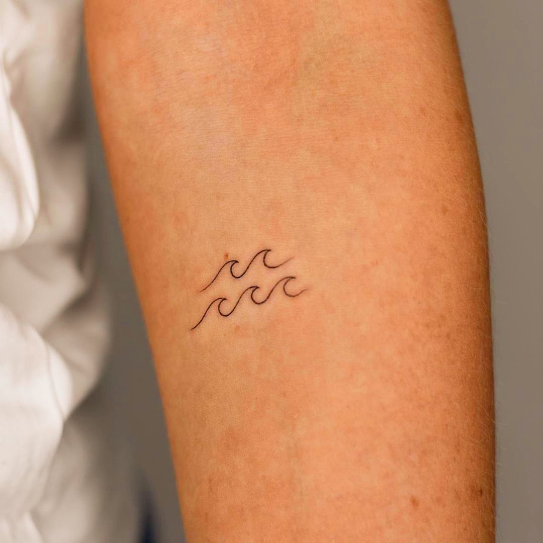 23 Small Tattoos For Women That Are Meaningful And Stylish Pretty 