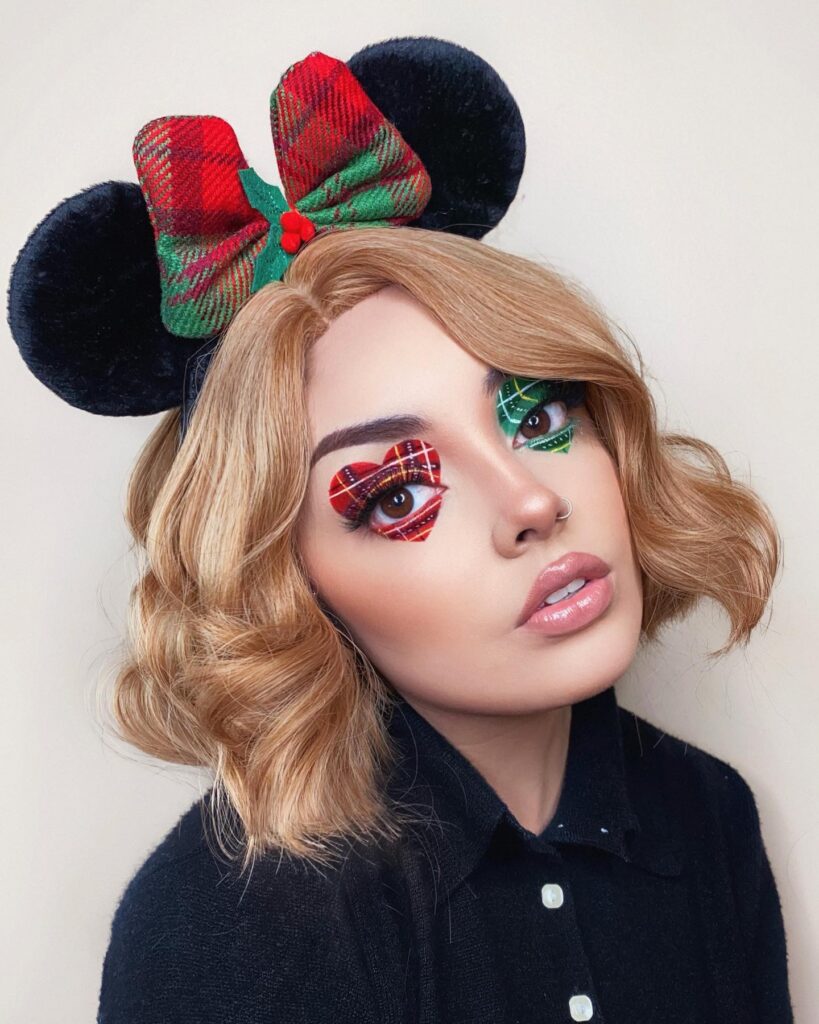 Minnie Mouse Christmas Makeup Looks